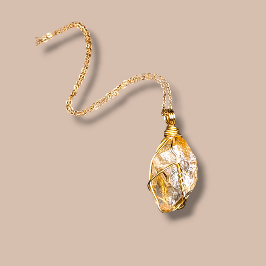 Golden Glow – Citrine Pendant